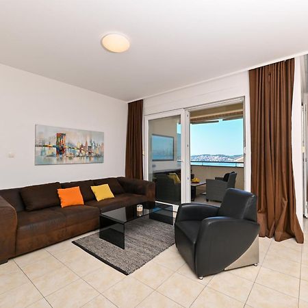 Sunny Place With Sea View Trogir Eksteriør billede
